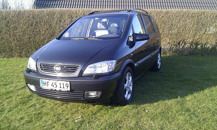 Opel Zafira 7 pers. 2,0Dti Selection "solgt" billede 2