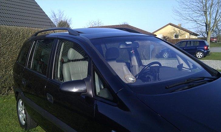 Opel Zafira 7 pers. 2,0Dti Selection "solgt" billede 4