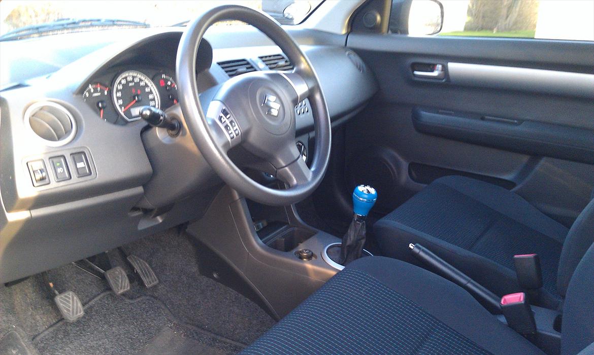 Suzuki Swift Solgt billede 14