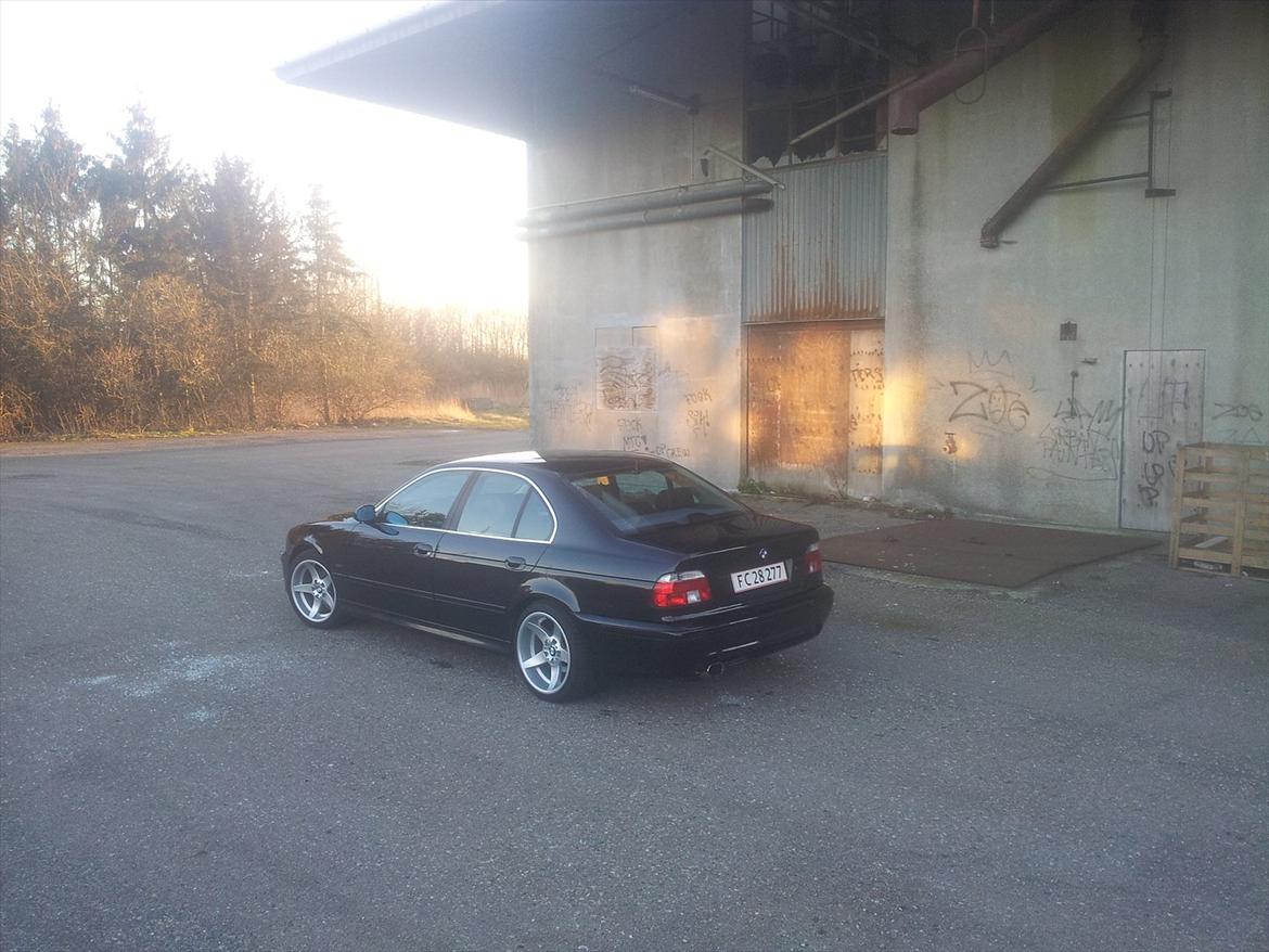 BMW E39 540  (6 Manuel) billede 9