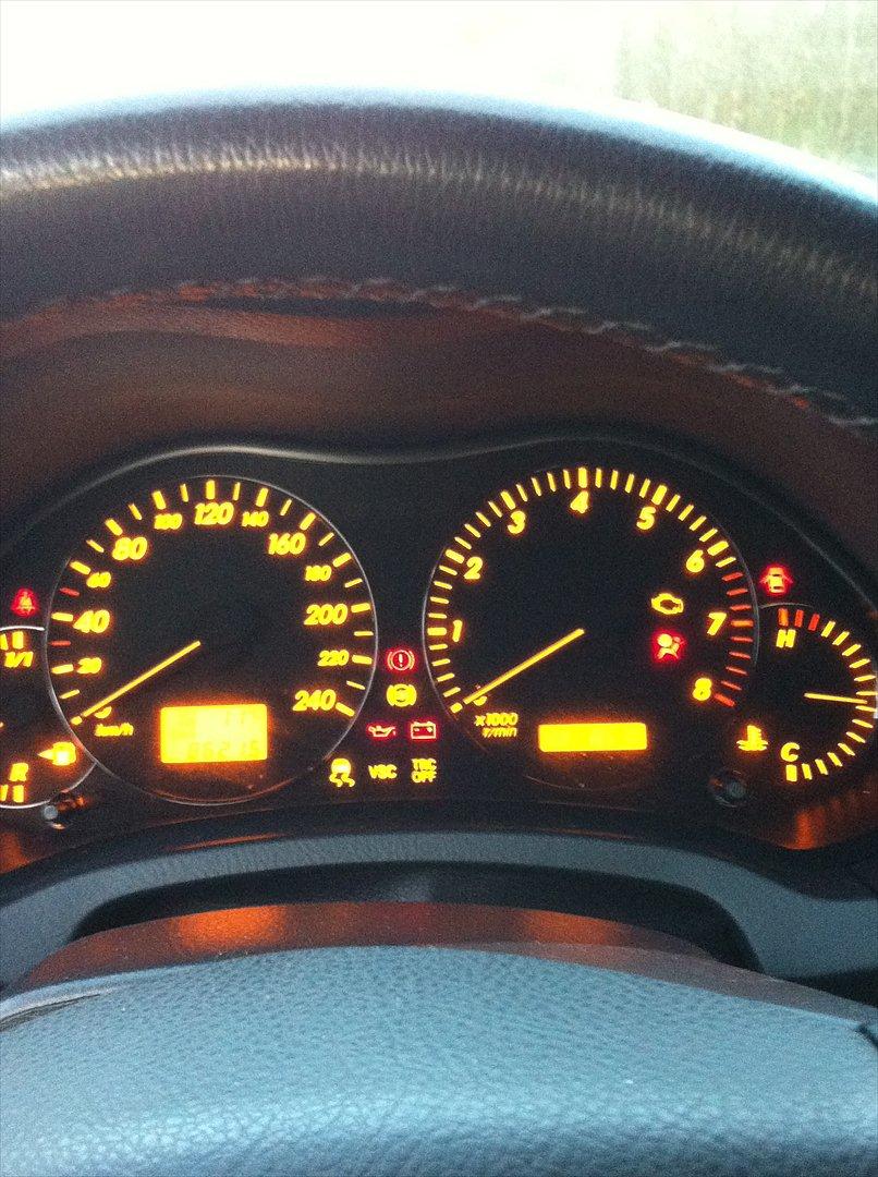 Toyota Avensis billede 9