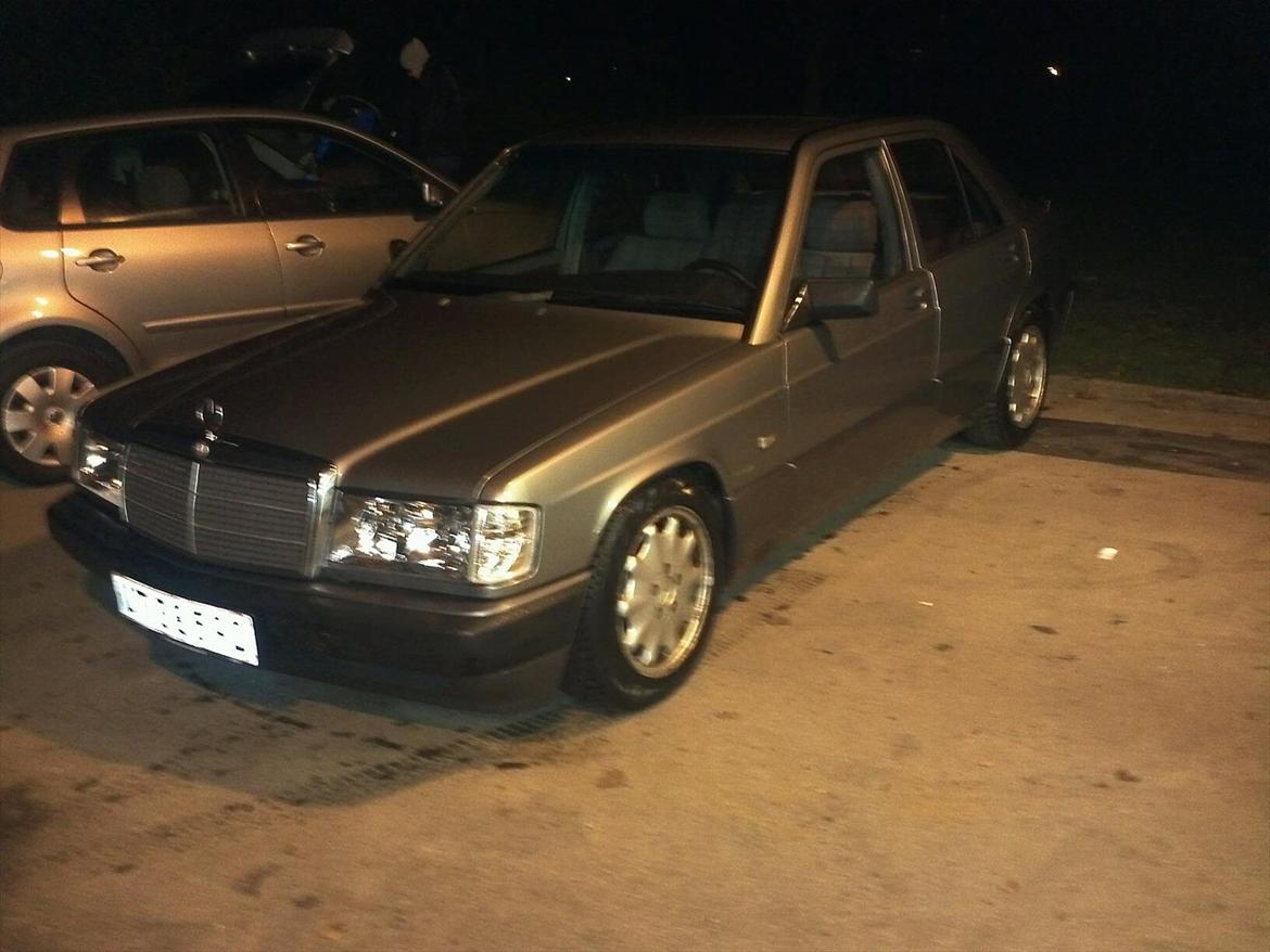Mercedes Benz 190D 2,5Turbo billede 12