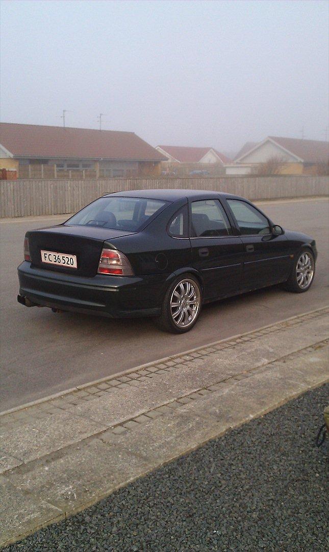 Opel Vectra b 1,6 16v "Solgt" billede 2