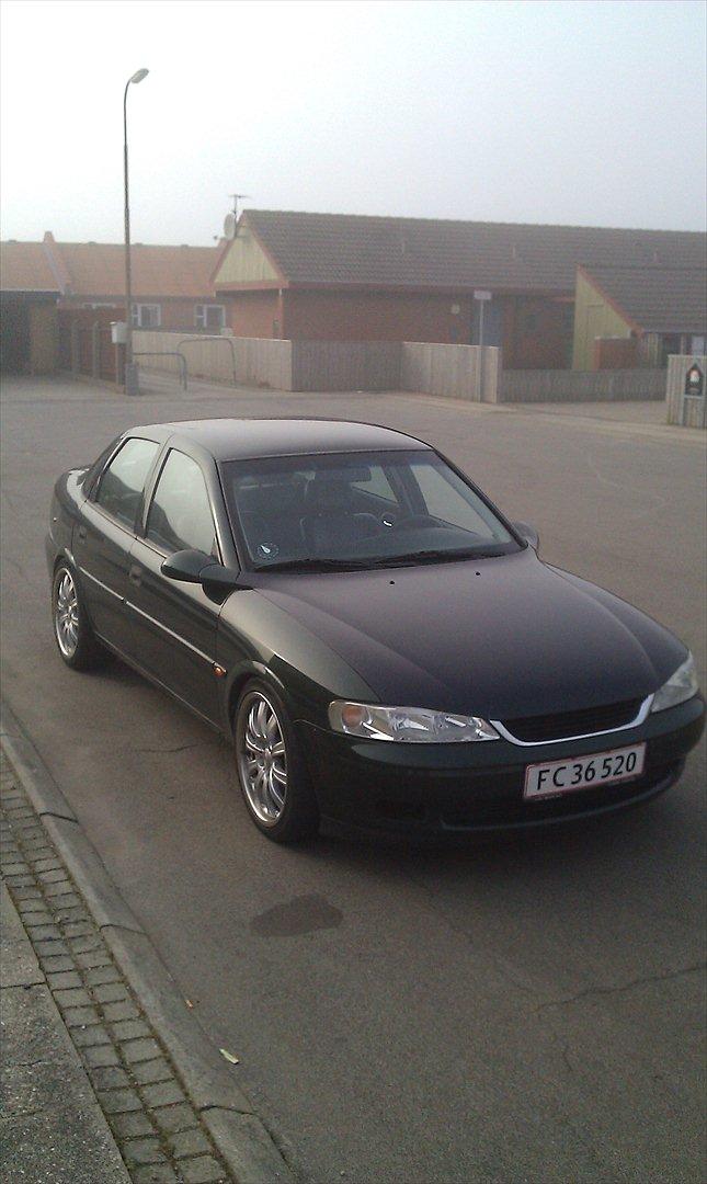 Opel Vectra b 1,6 16v "Solgt" billede 1