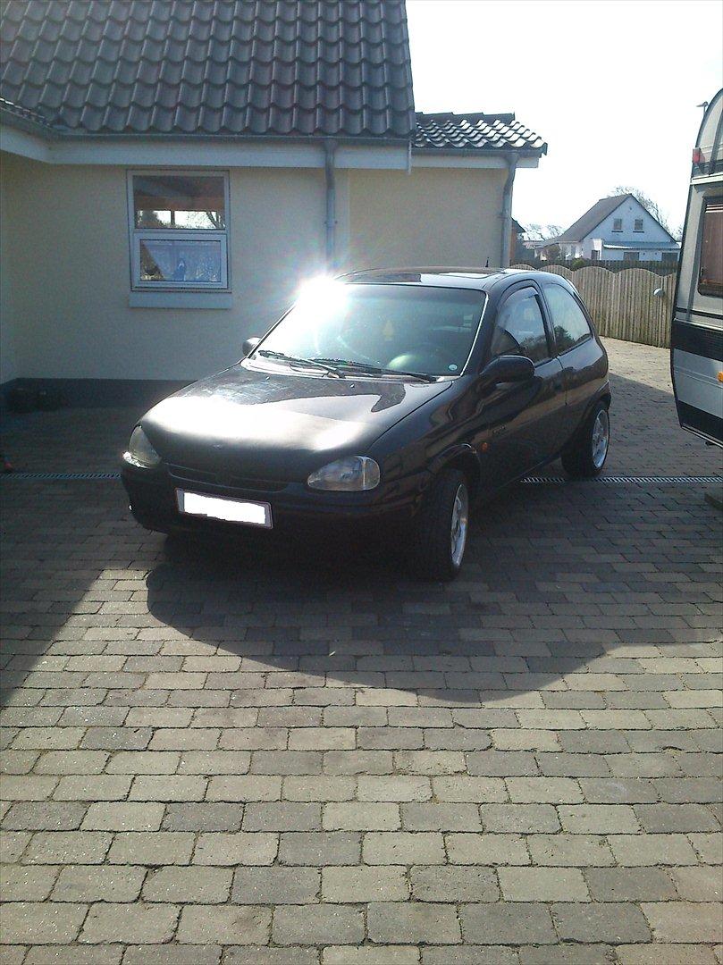 Opel corsa 1,4 i sport. billede 6