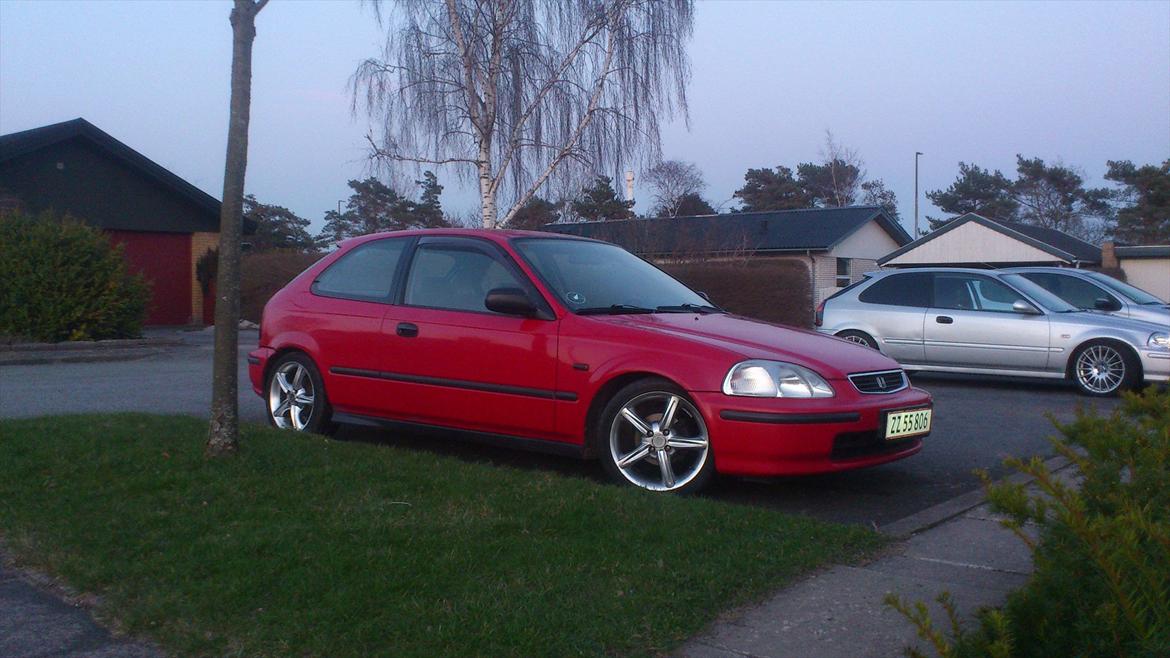 Honda Civic (solgt) billede 2