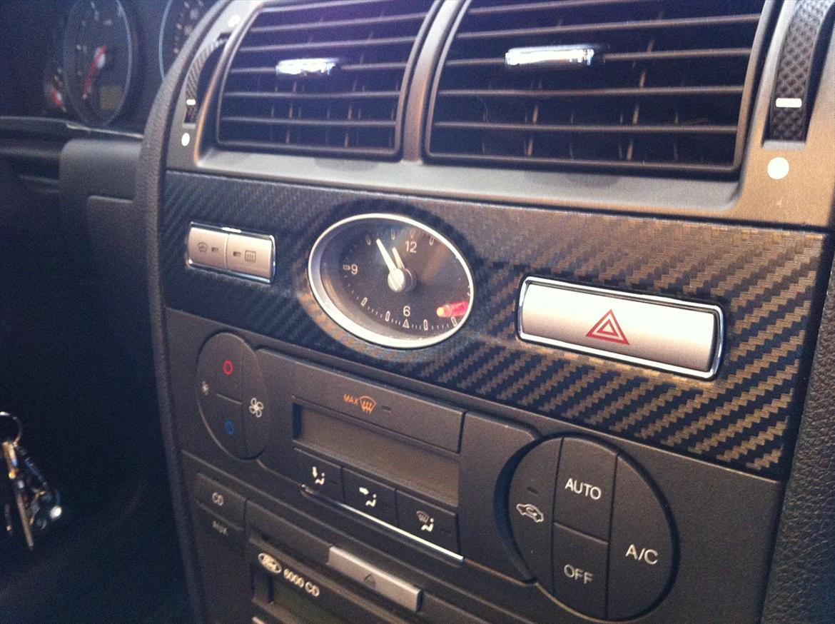 Ford Mondeo Stationcar - Carbon ved ur  billede 5