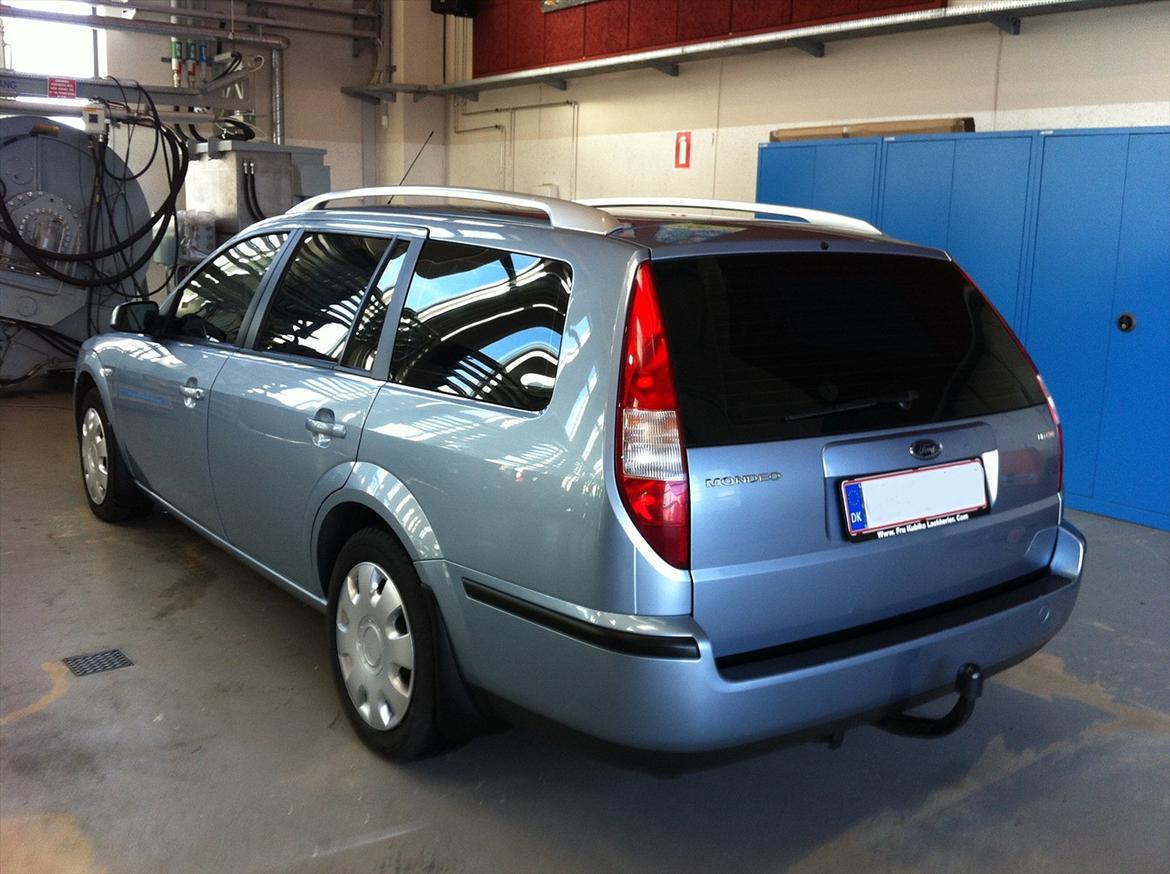 Ford Mondeo Stationcar - Venstre og bag side billede 6
