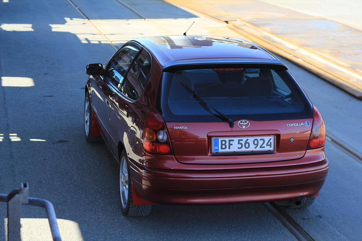 Toyota Corolla e11 billede 10