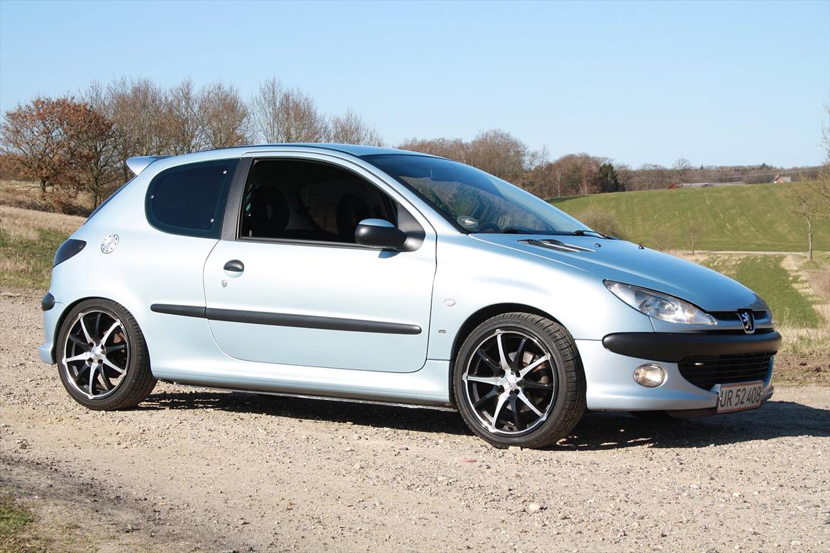 Peugeot 206 2,0 HDI "SOLGT" - 25 MARTS 2012 billede 1