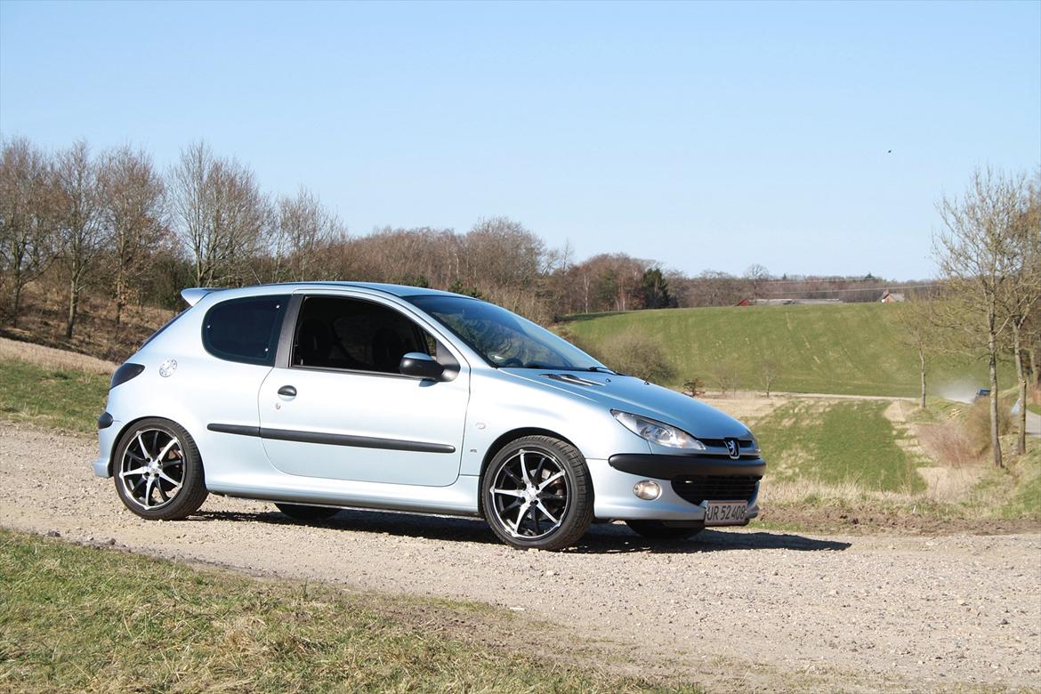 Peugeot 206 2,0 HDI "SOLGT" - 25 MARTS 2012 billede 2