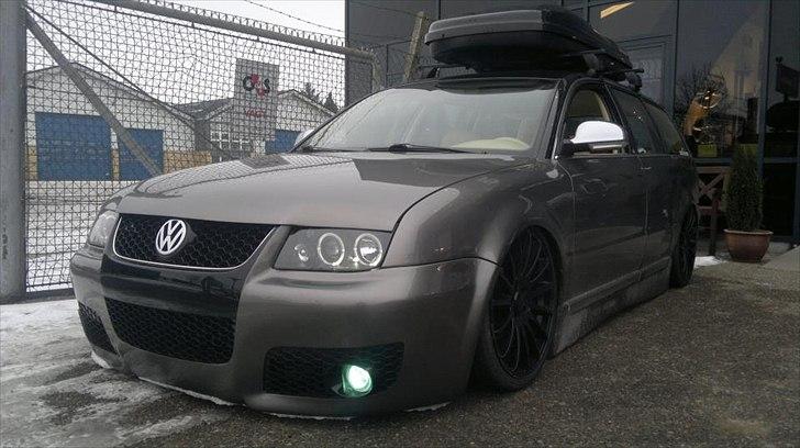 VW Passat Airride - Solgt - På vej på skiferie billede 11