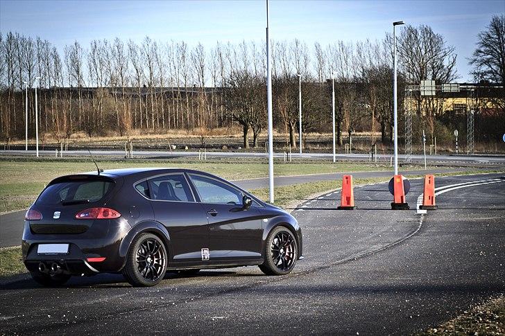 Seat Leon Cupra SOLGT! - Tak til Hr. Lisberg for billeder. billede 8