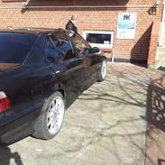 BMW 318i (solgt):-(
