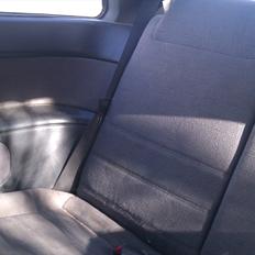 Mazda 323 LX 1.3 16v