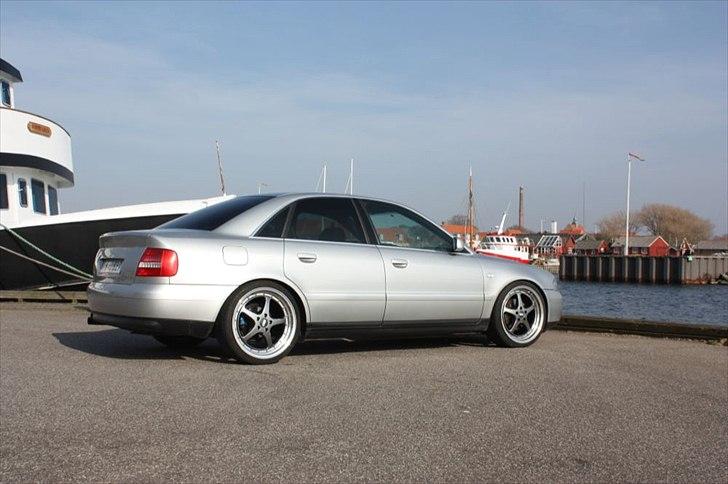 Audi A4 Turbo billede 3