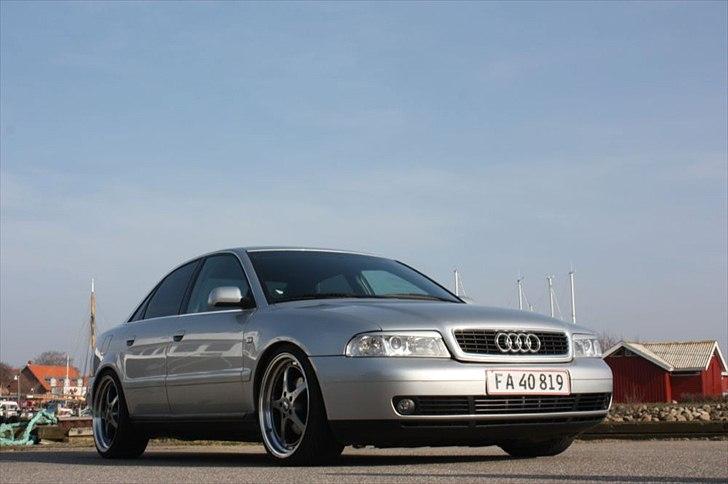 Audi A4 Turbo billede 5