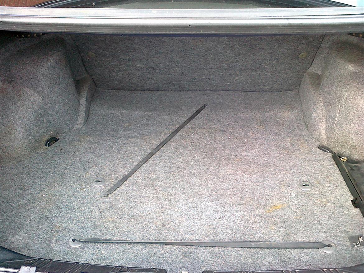 BMW 323i sedan byttet til passat. billede 9