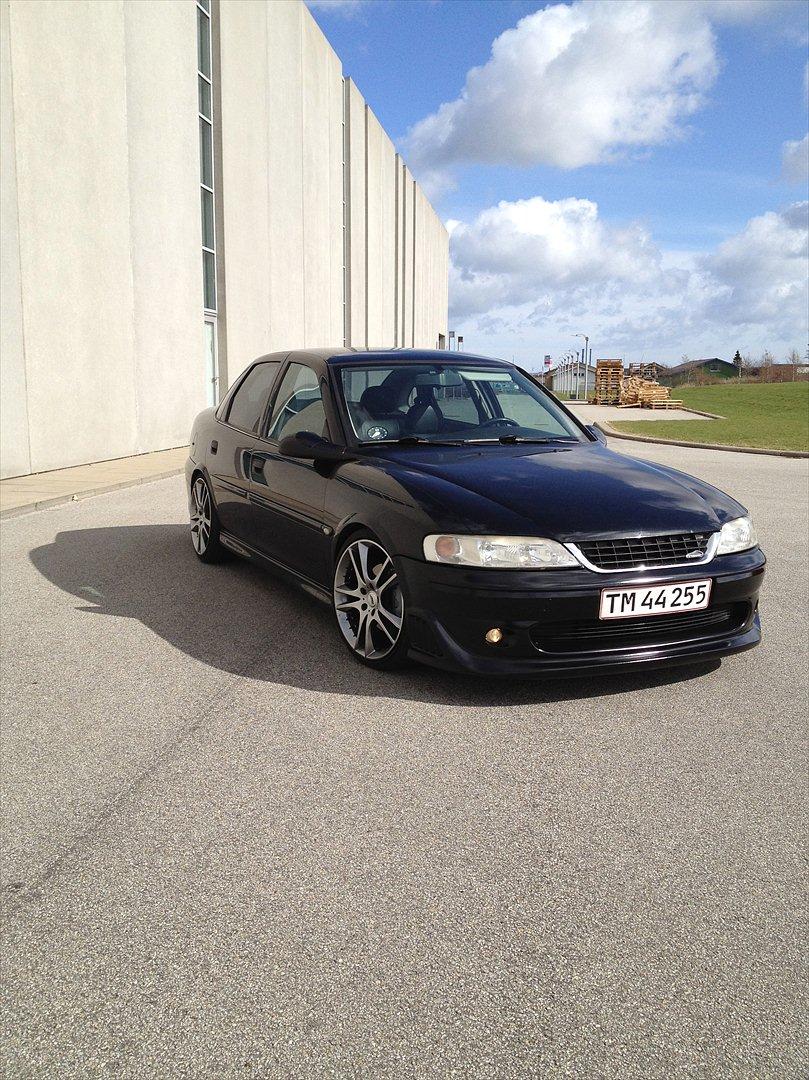 Opel Vectra 2.0 DTI 16v billede 1