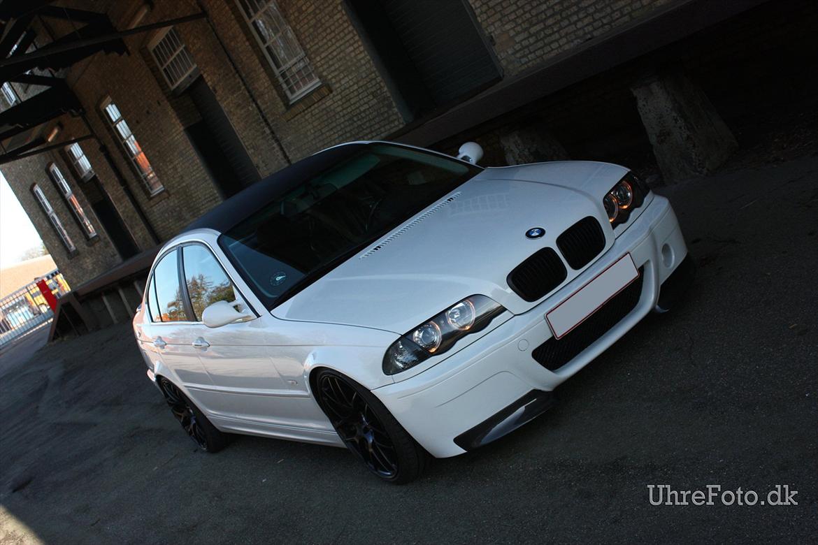 BMW E46 323i SOLGT billede 1