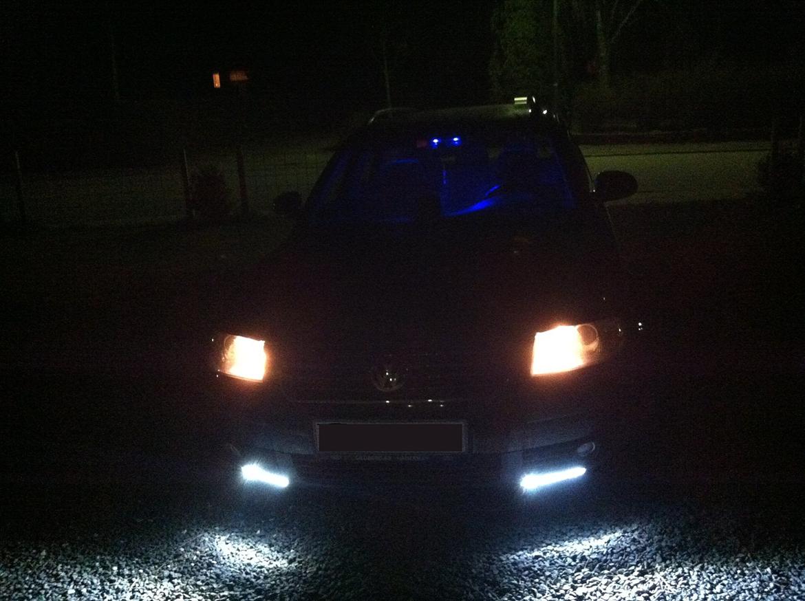 VW Passat 1.9 TDi SOLGT - Nye led Kørelys med coming Home billede 11