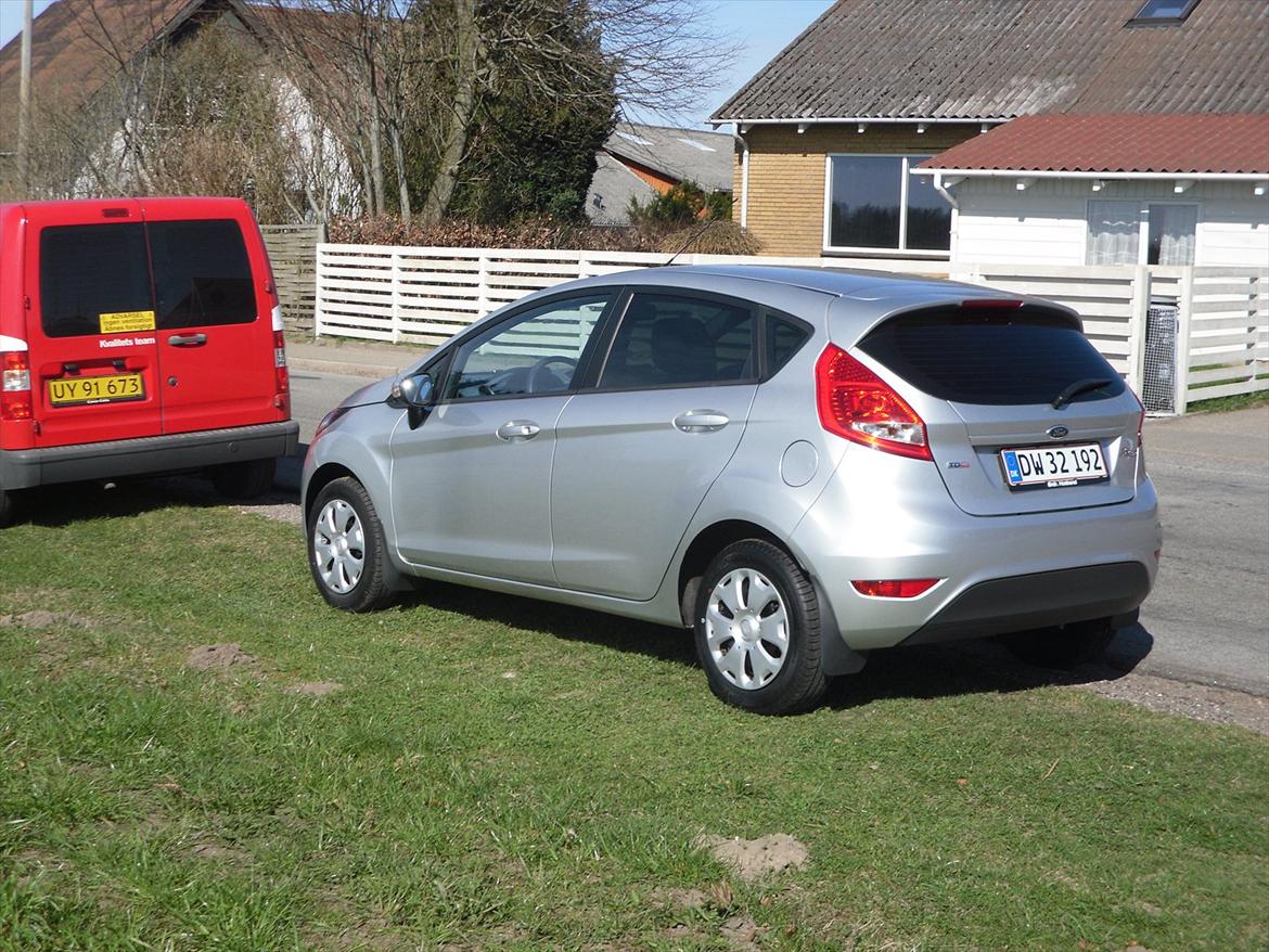 Ford Fiesta 1,6 TDCI 95hk billede 3