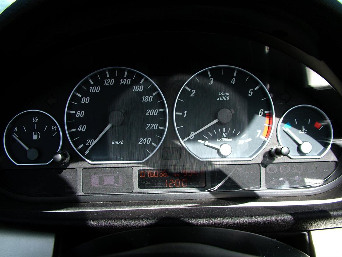 BMW 330 CI Cabriolet * solgt! billede 15