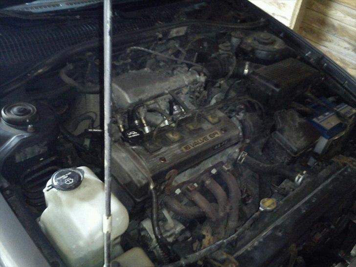 Toyota Carina E 1,6 16v billede 5