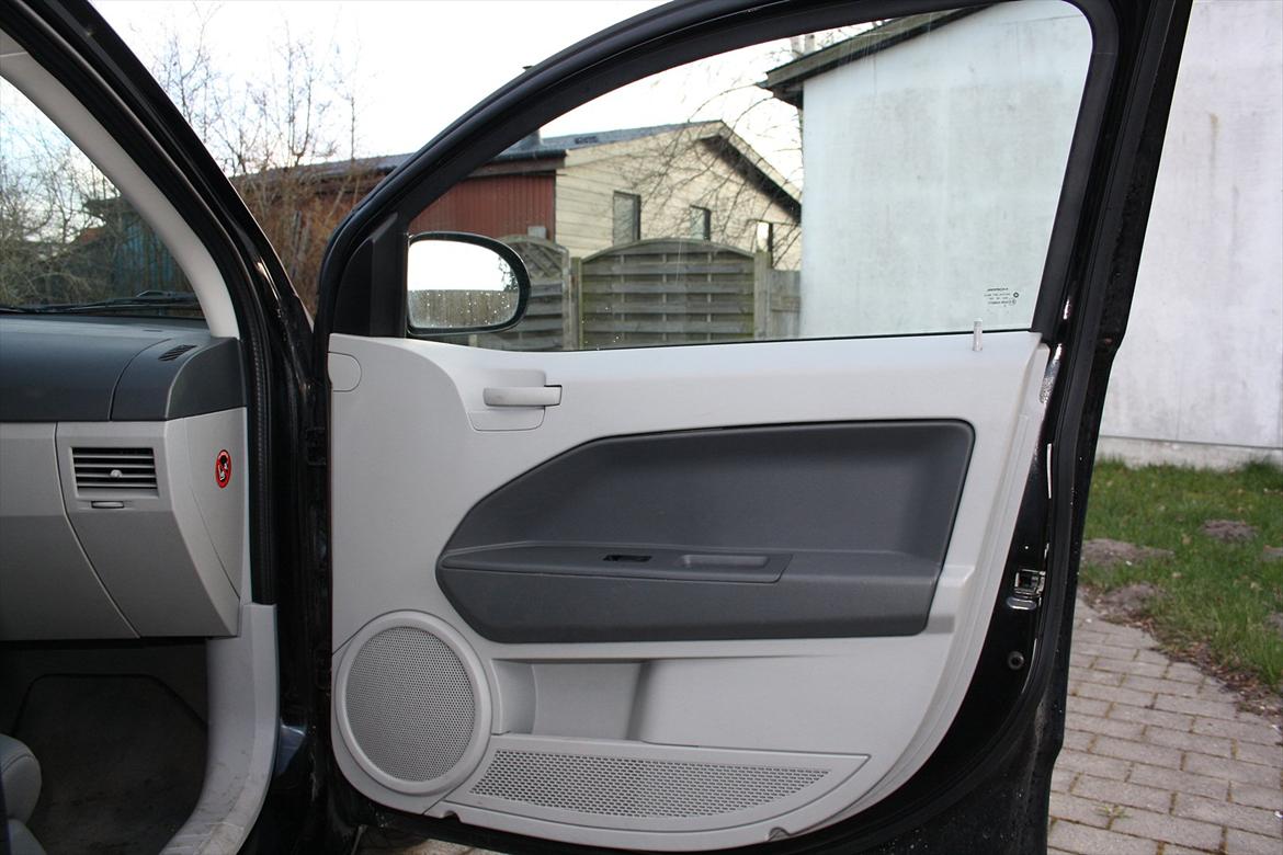 Dodge Caliber "Police" billede 20