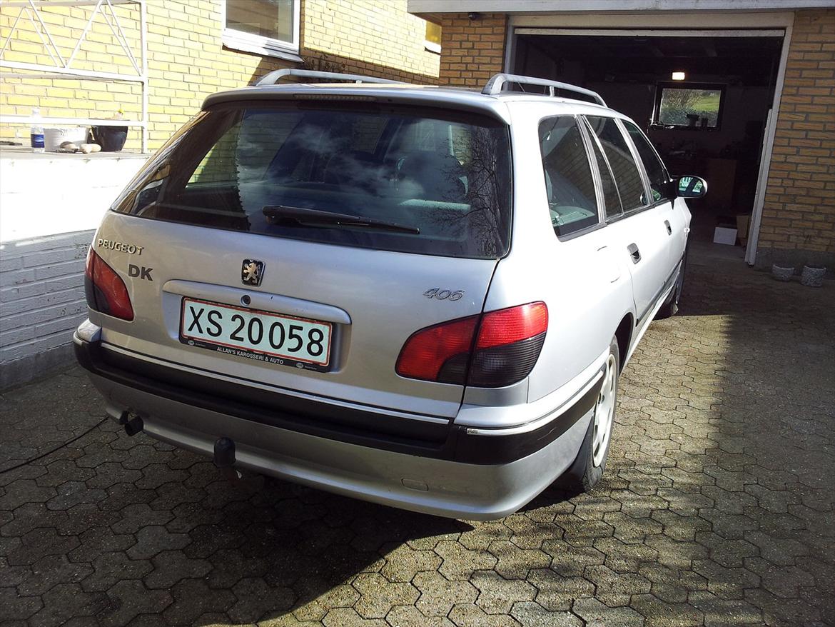 Peugeot 406 billede 2