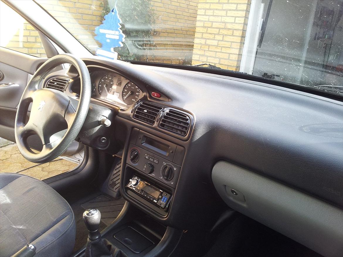 Peugeot 406 billede 11