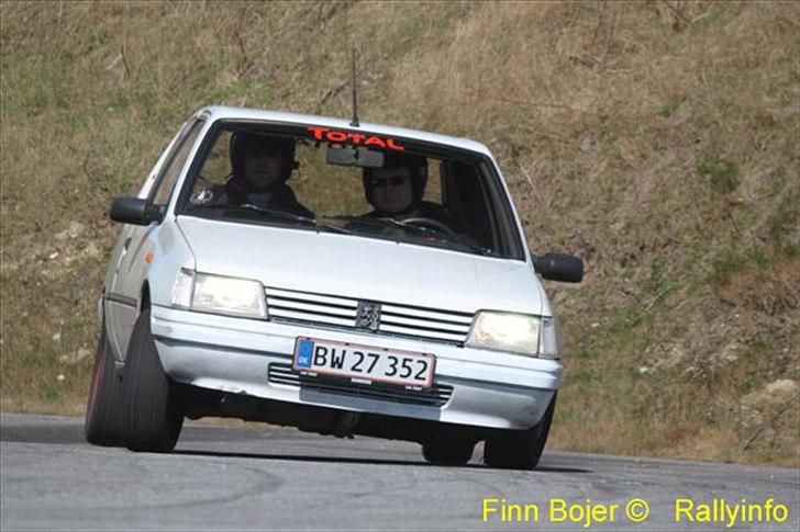 Peugeot 205 "Løveungen" Skrottet billede 14