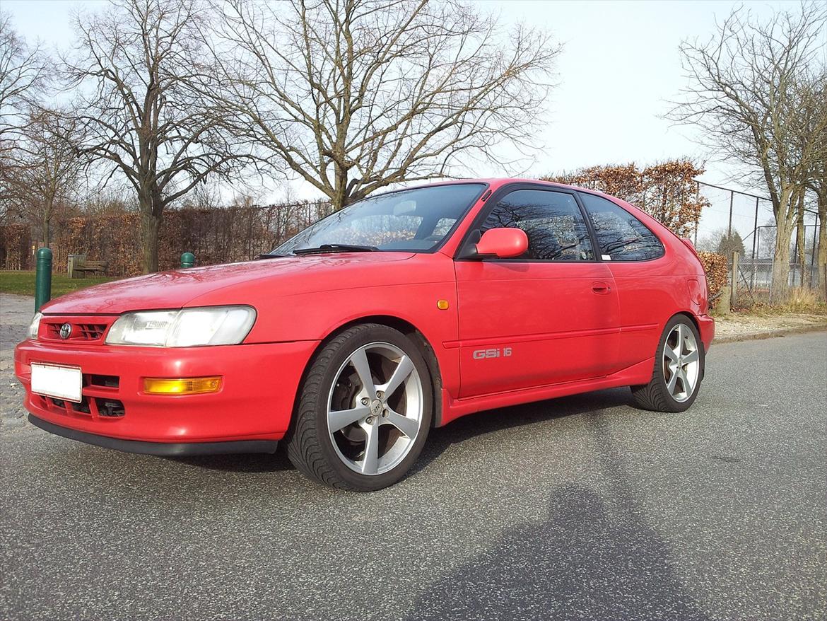 Toyota Corolla 1.6 GSI billede 1