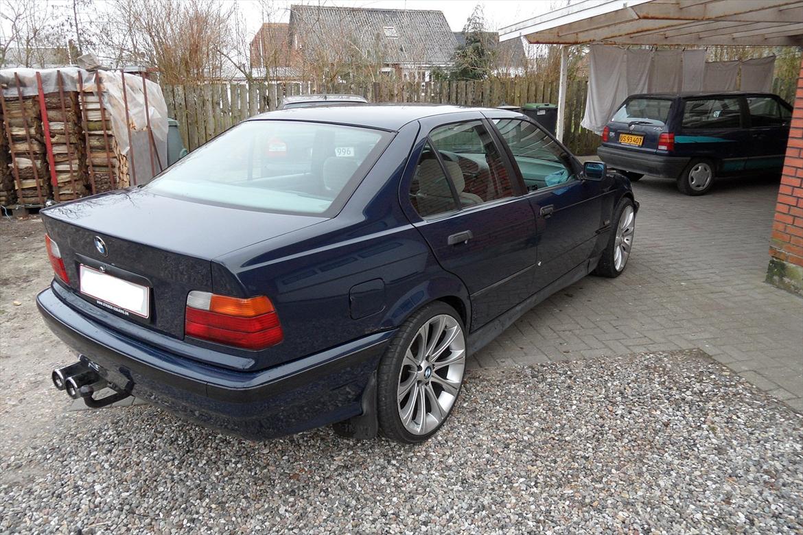 BMW e36 320i billede 3