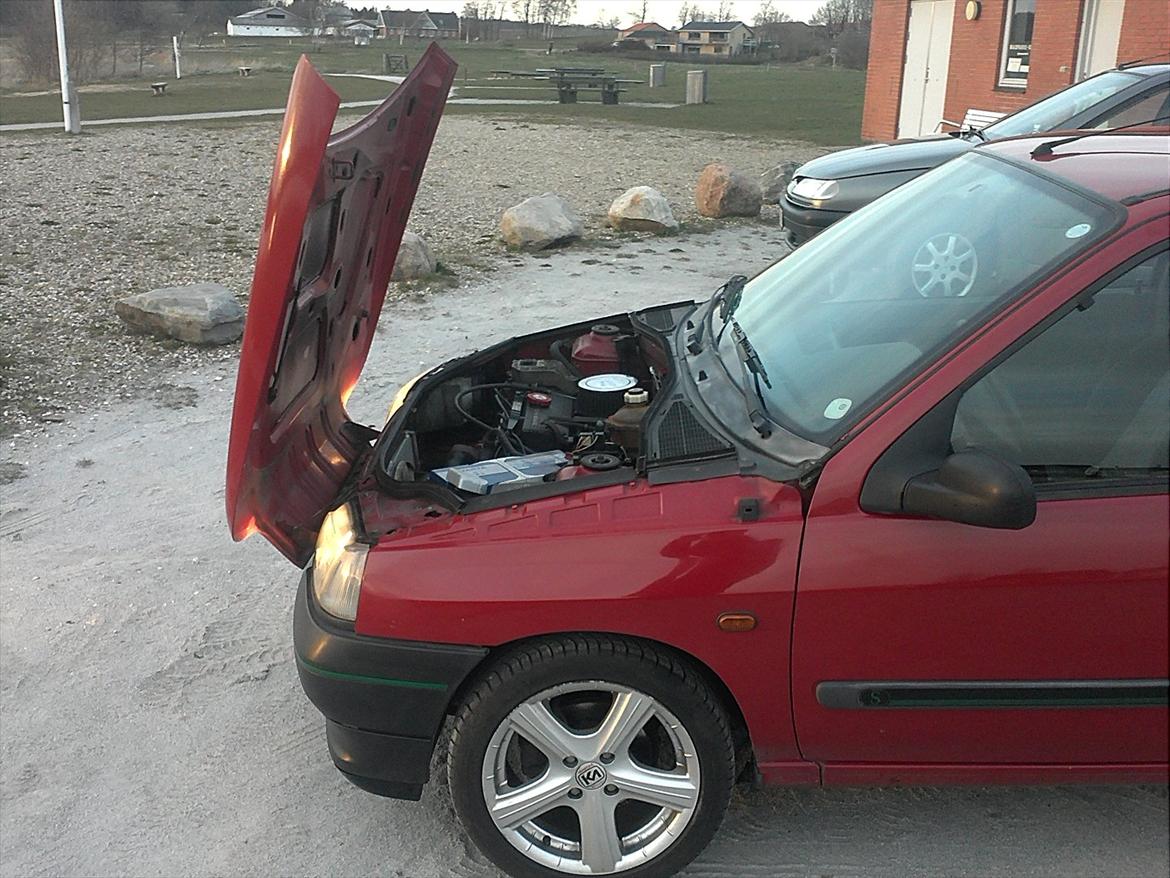 Renault clio tidl bil billede 8