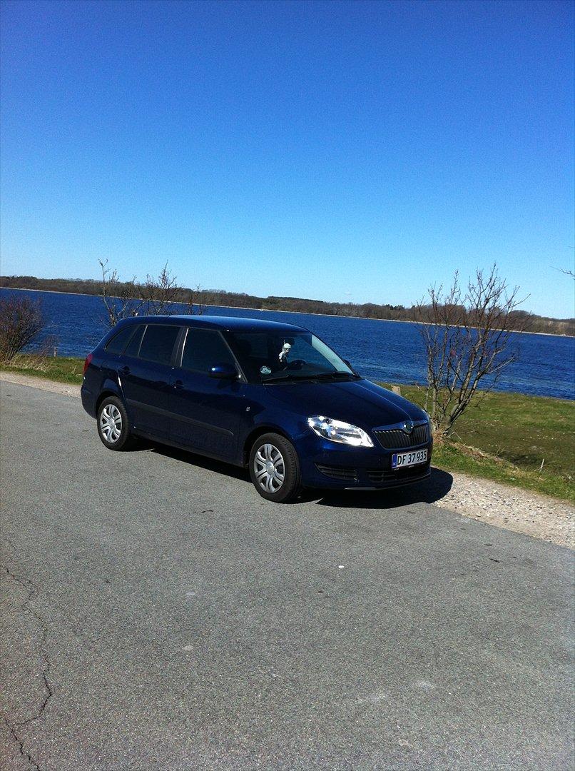 Skoda Fabia combi ambiente 1,2 Tsi - ved vandet billede 1
