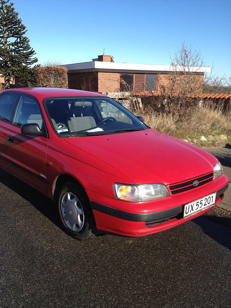 Toyota Carina E billede 3