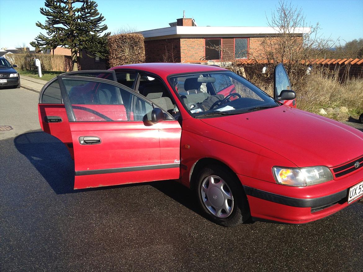 Toyota Carina E billede 8