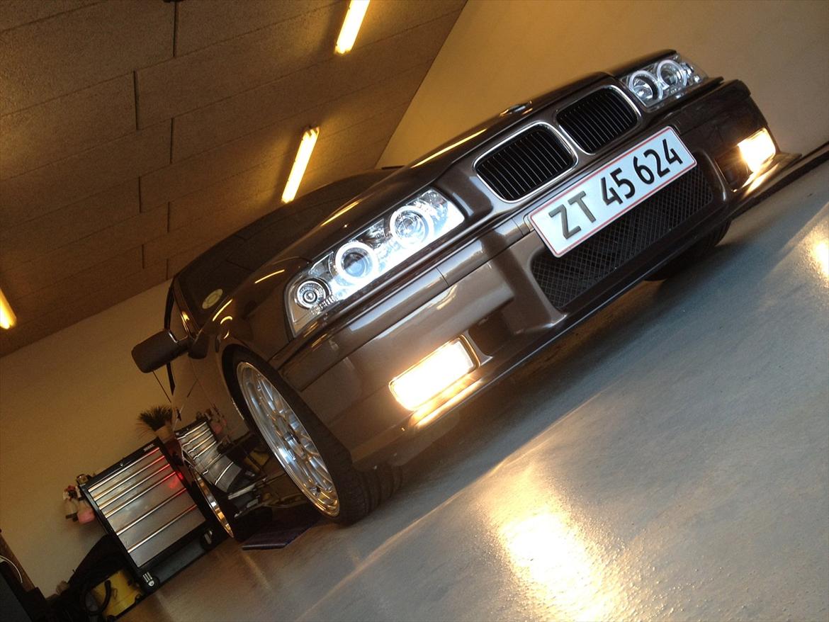 BMW 325i Cabriolet  billede 6