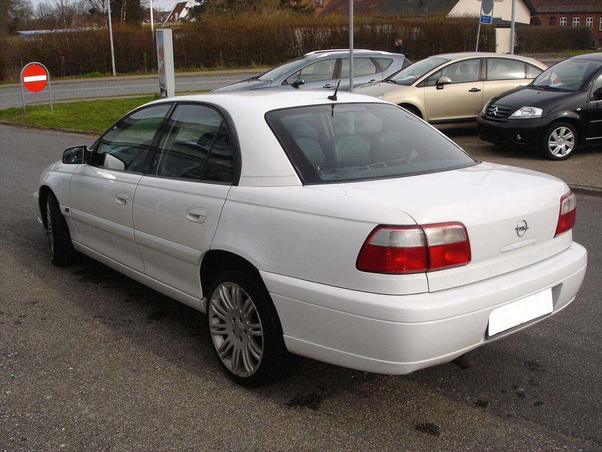 Opel Omega B 2,5TD exclusive billede 10