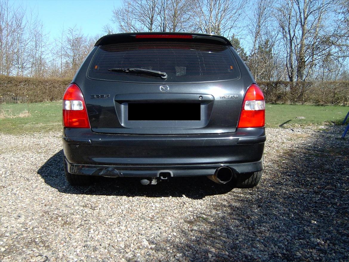 Mazda 323F Sportive  " Solgt " billede 6