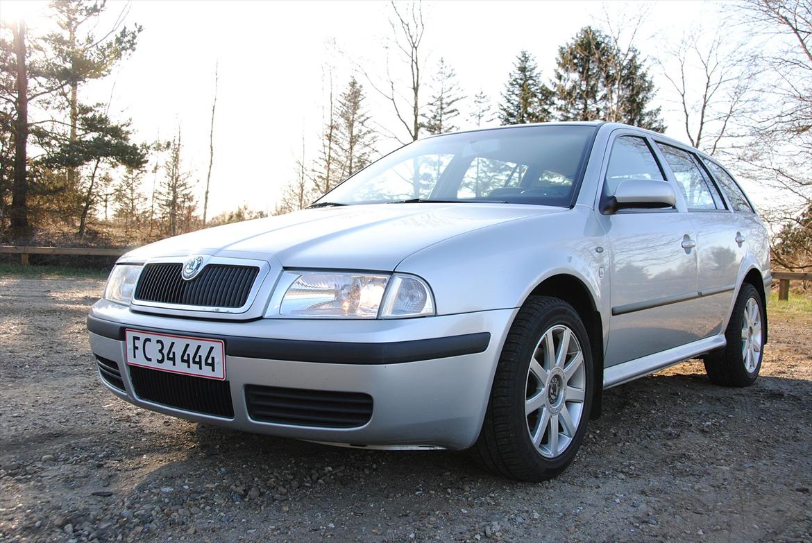 Skoda Octavia Combi billede 1