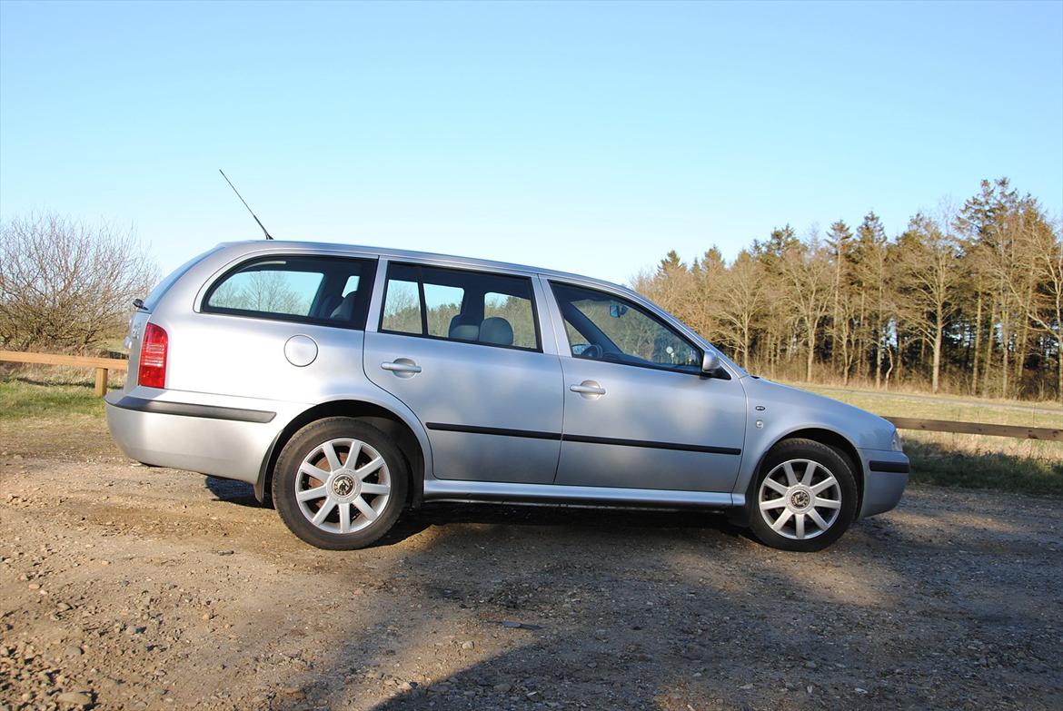 Skoda Octavia Combi billede 17