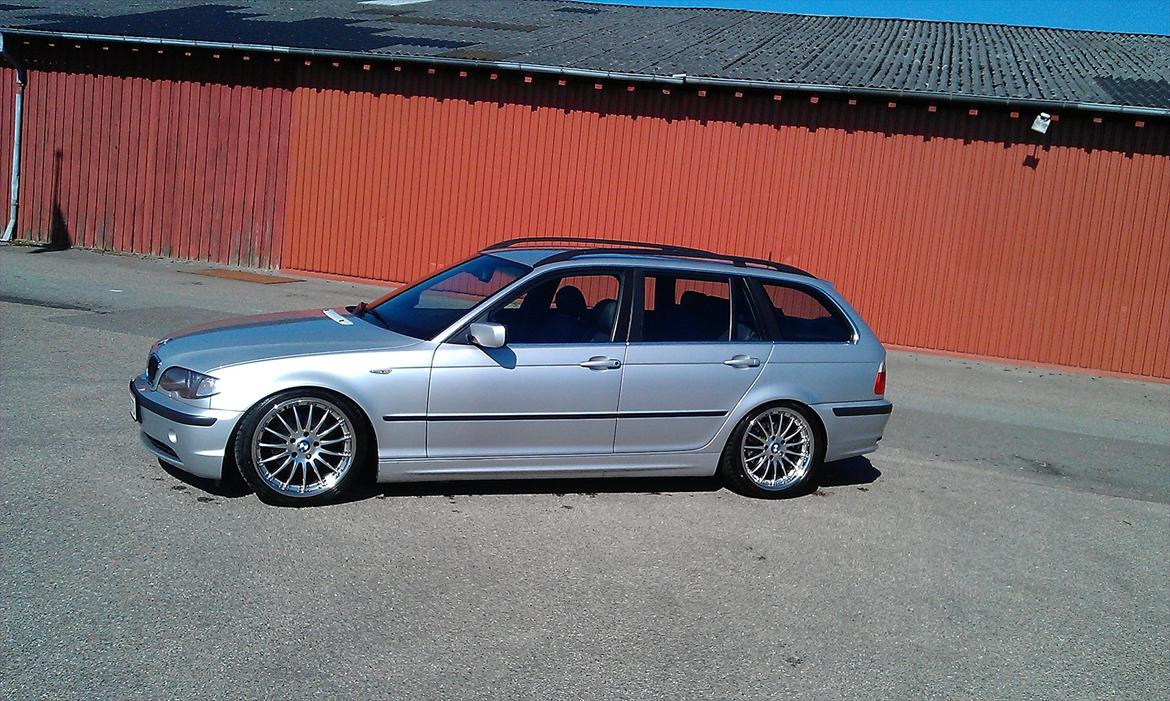 BMW e46 320d touring billede 2