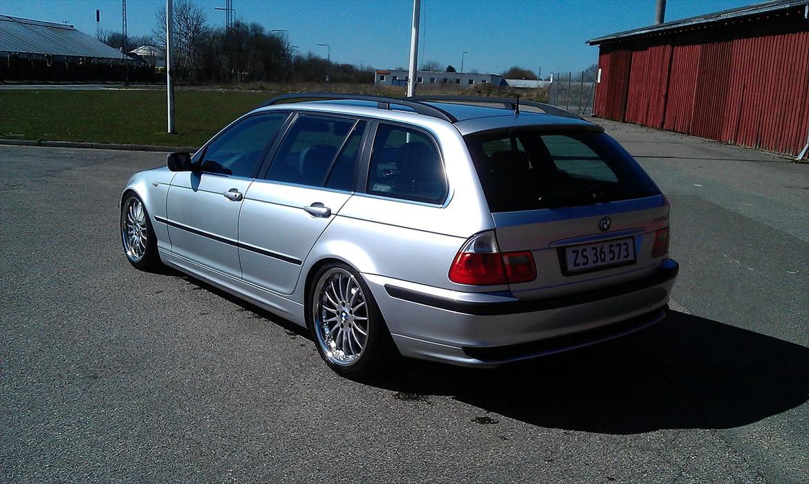BMW e46 320d touring billede 4