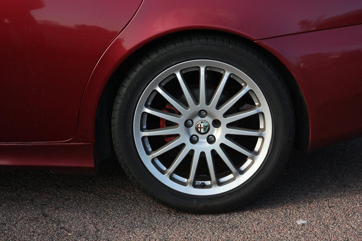 Alfa Romeo 156 2,5 V6 24V - 17” originale Alfa romeo fælge billede 16
