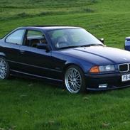 BMW E36 318is coupe