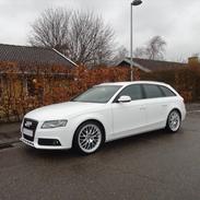 Audi A4 Avant (B8), 5-dørs 6 gear 