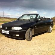 Opel Astra F Cabriolet Bertone