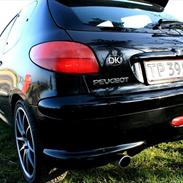 Peugeot 206 GTi 2.0 16V